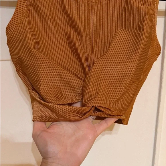 Aerie Offline Collection Rust Orange Two-Piece Workout Set - Picture 2 of 5